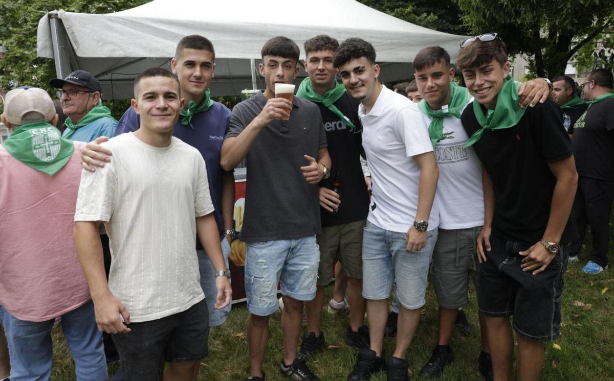 El Club Hispano celebra su centenario "en familia"