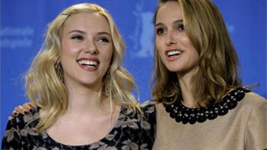 Scarlett Johansson y Natalie Portman, la sensualidad en la Berlinale