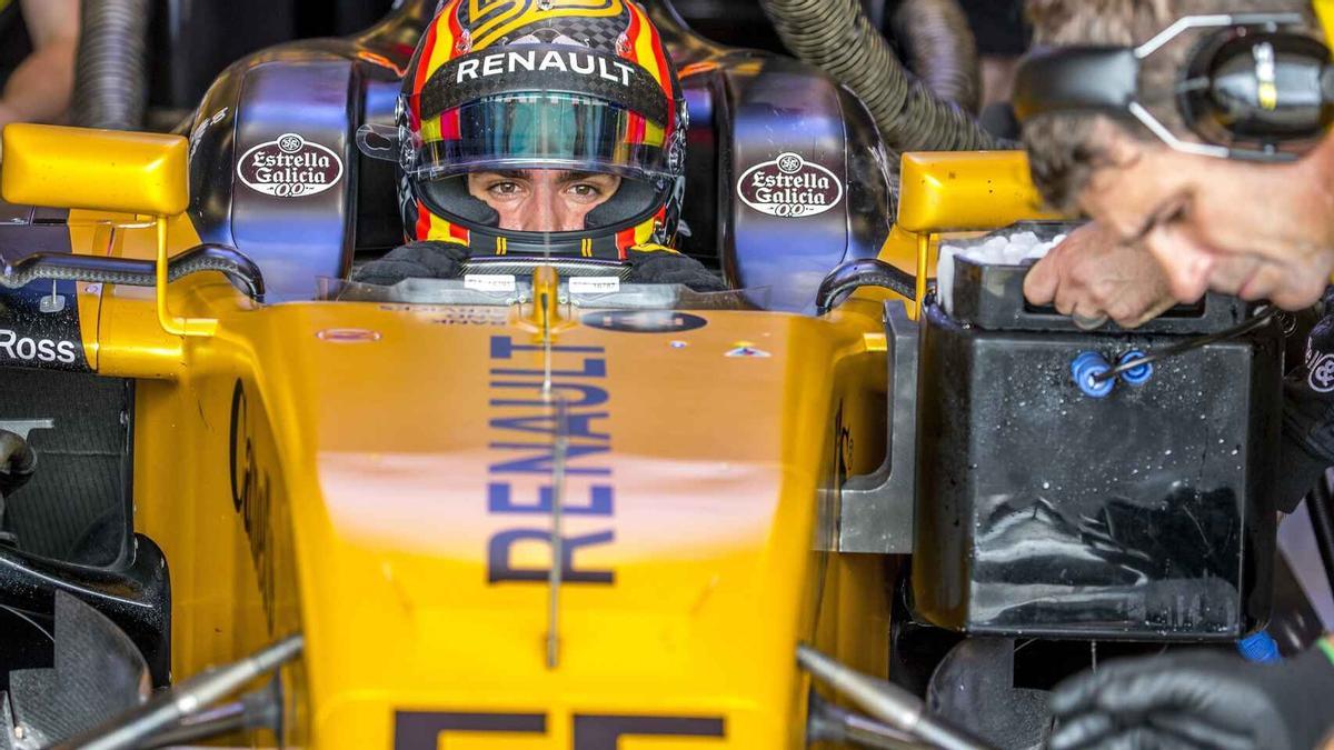 Renault bajó del coche a Palmer en 2017 para adelantar la llegada de Carlos Sainz