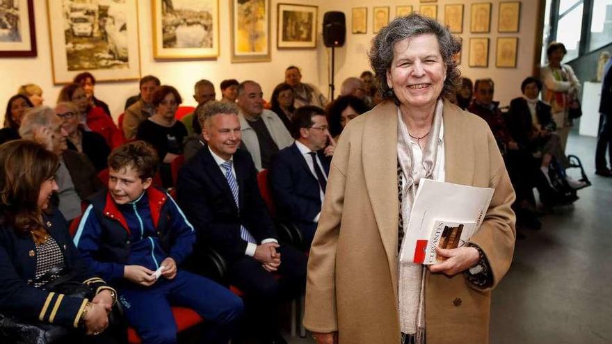 Rosa Navarro, ayer antes de pronunciar su conferencia en la sede del Ateneo Jovellanos.