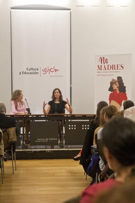 Presentación del libro de María Fernández-Miranda, “No madres”