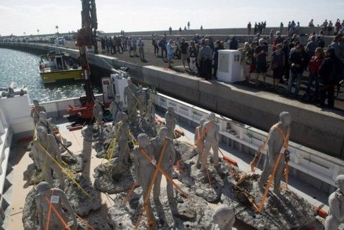 SUMERGEN EN LANZAROTE LA SPRIMERAS OBRAS DEL PRIMER MUSEO SUBMARINO DE EUROPA