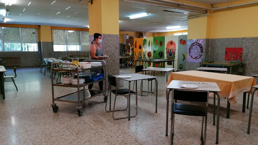 Sanidad estudia eliminar las medidas covid en los comedores de las escuelas