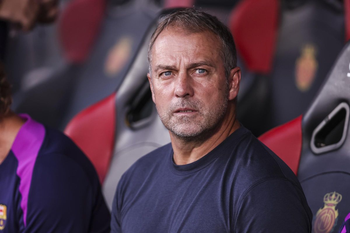 Hansi Flick, técnico del Barça, durante el último partido en Mallorca. Hansi Flick, técnico del Barça, durante el último partido en Mallorca.