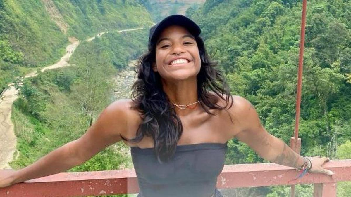 Muere la influencer Juliana Marins tras caer en un volcán mientras hacía  senderismo