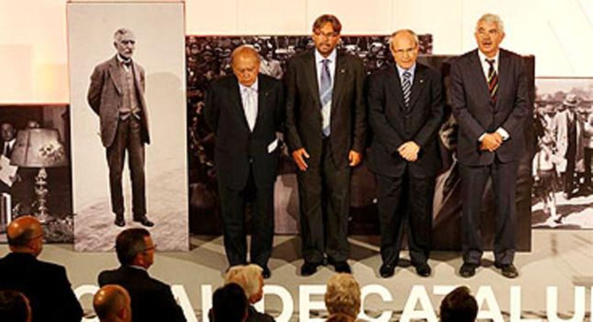 Pujol, Benach, Montilla y Maragall, durante el homenaje al presidente Macià.