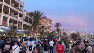 Al menos un fallecido y un herido muy grave tras derrumbarse una planta de un edificio de Playa de Palma de Mallorca
