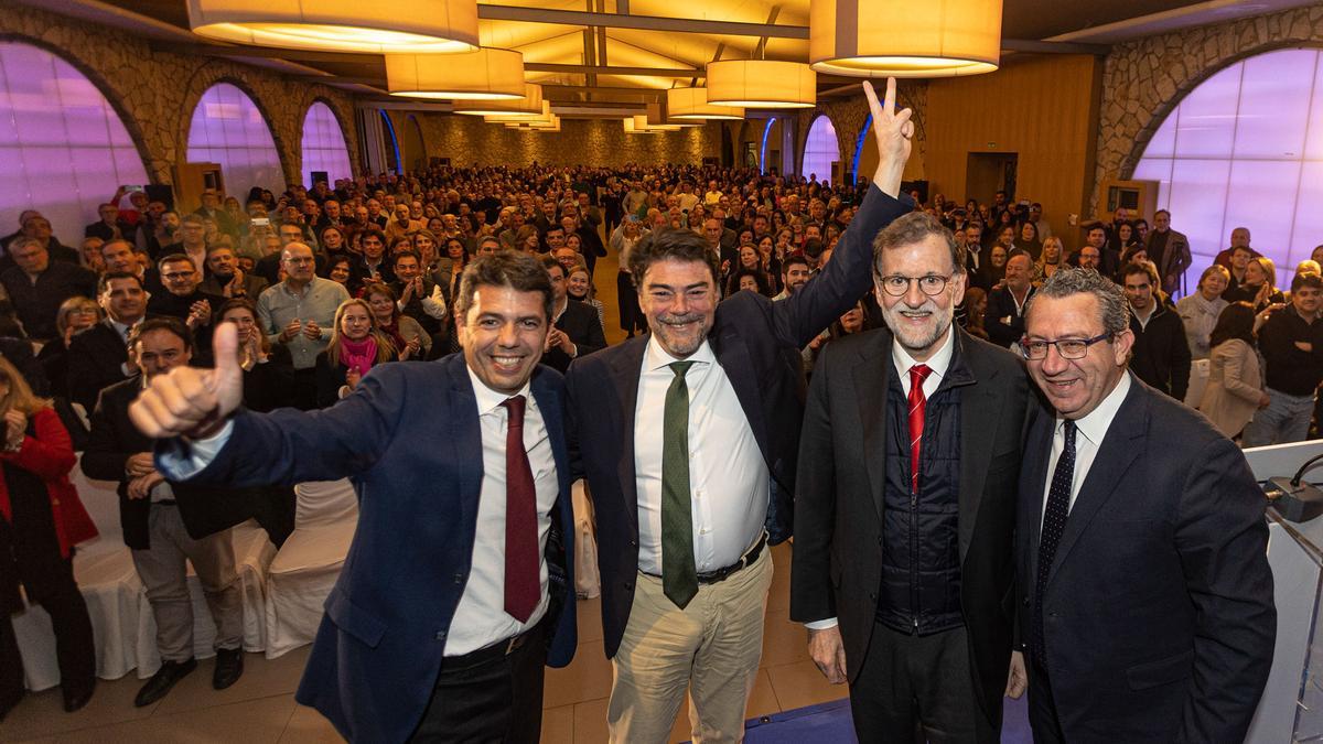 Mazón, Barcala, Rajoy y Toni Pérez, el martes en Alicante