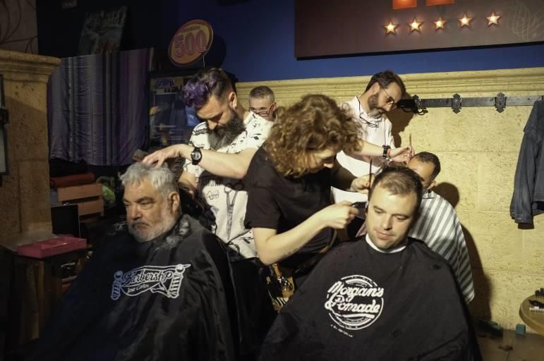 Barberos Solidarios en acción