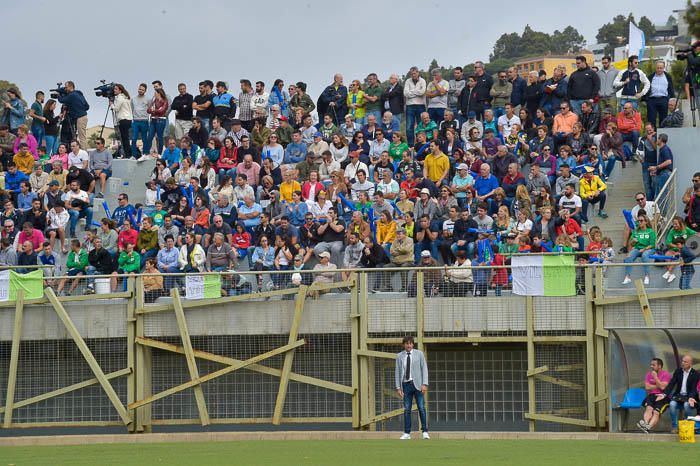 Futbol. Partido entre Villa Santa Brígida y ...