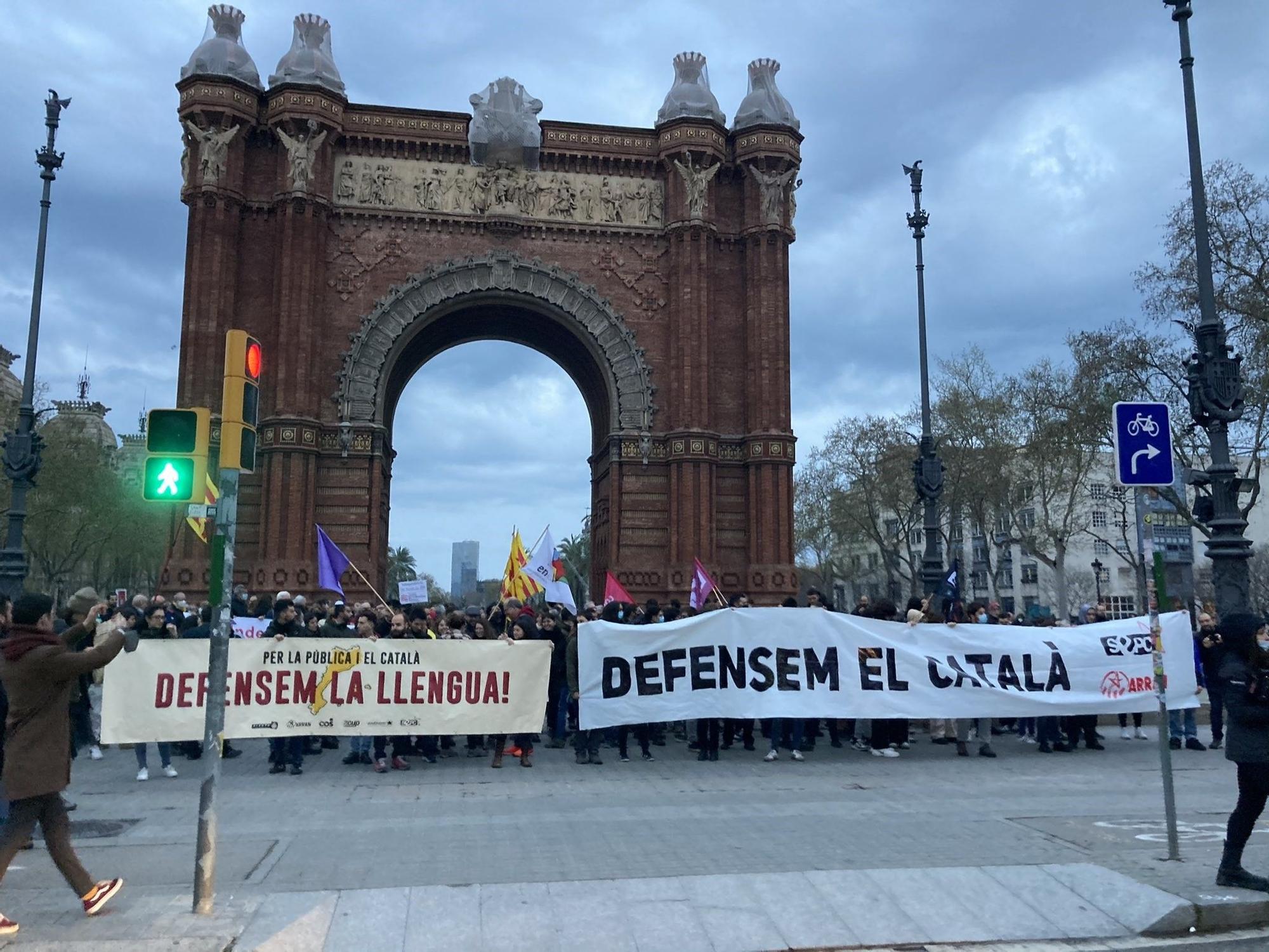 Protesta en favor de la inmersión lingüística en Barcelona