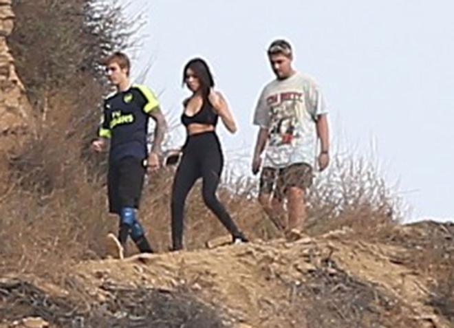 Justin Bieber y Madison Beer de paseo