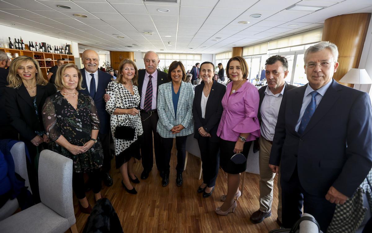 Multitudinario homenaje al magistrado José María Rives por su ...