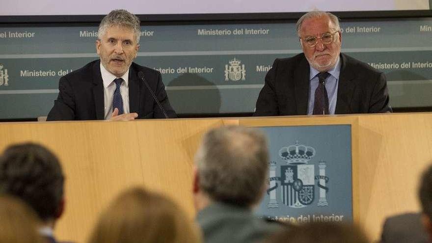 Grande-Marlaska y Pere Navarro, en la presentación del balance de siniestralidad de 2018.