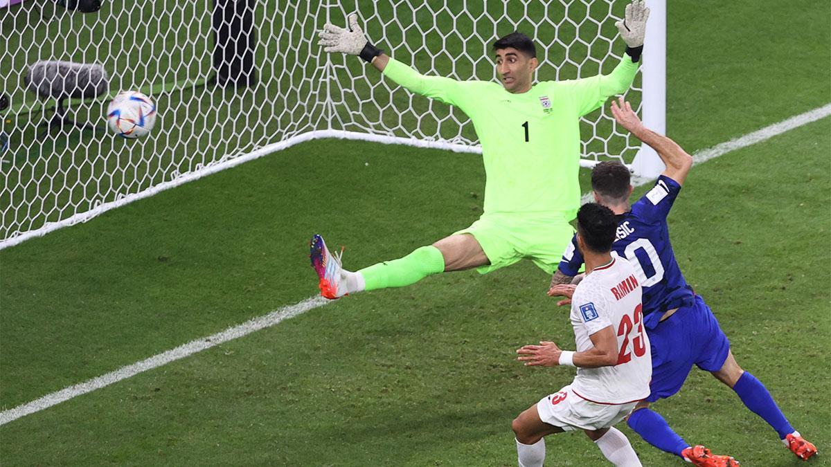 Irán - USA | El gol de Pulisic