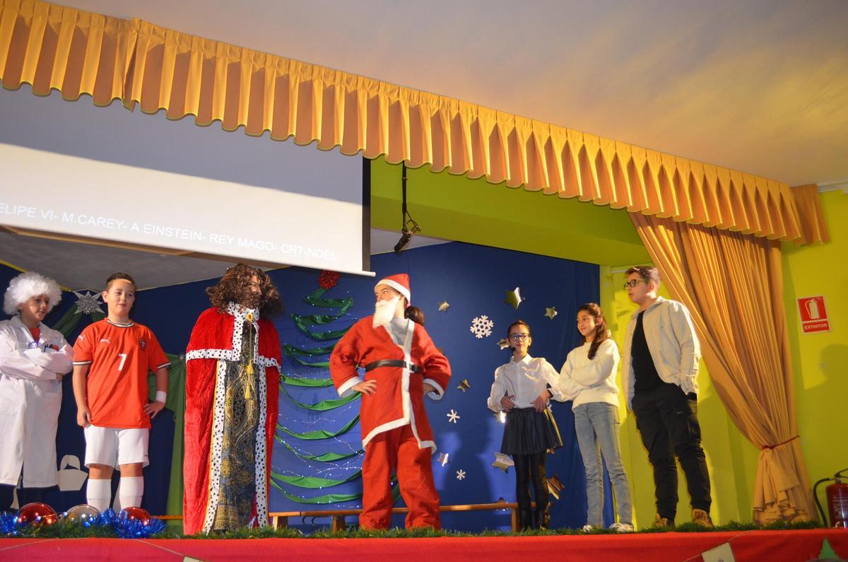 Los escolares de La Vega celebran la Navidad