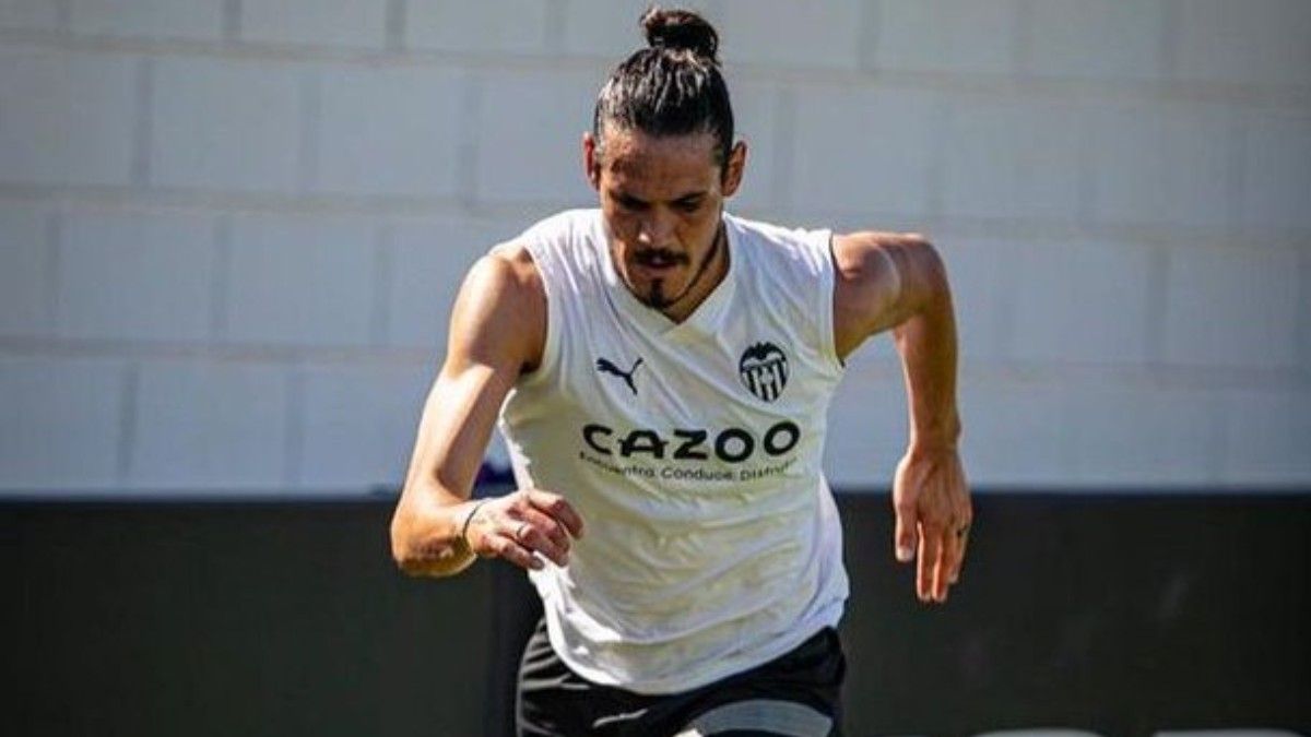 Cavani, con el Valencia