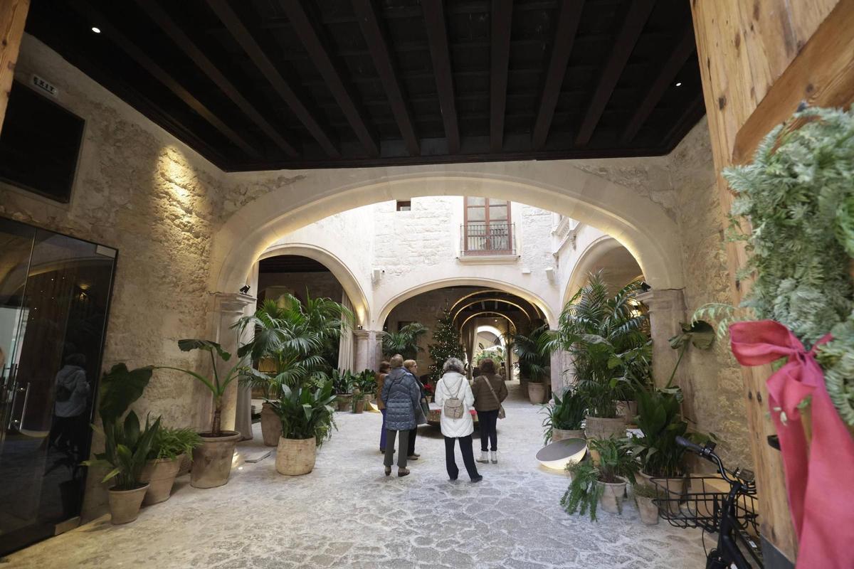 Entrada del nuevo Nobis Hotel Palma, en la casa señorial Can Oliver, en el centro histórico de Palma.