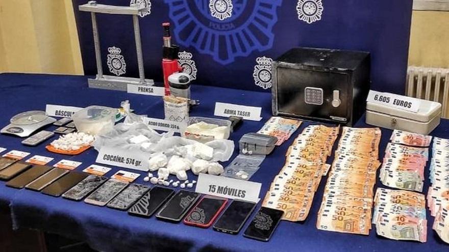 La Policía Nacional desarticula una organización afincada en Zaragoza dedicada al tráfico de cocaína