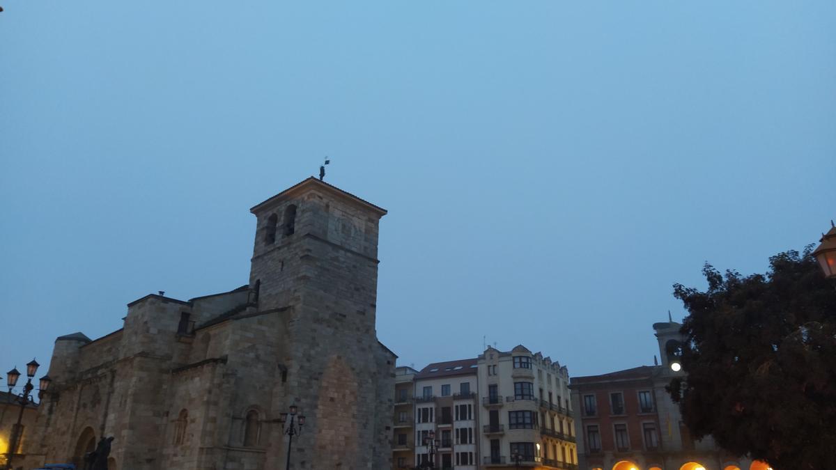 Nubes altas en Zamora capital