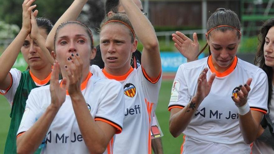 El Valencia Femenino se derrite en siete minutos ante el Barça en la Copa