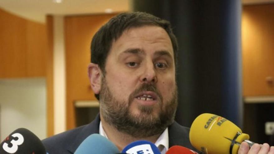 Junqueras amenaza con parar la economía catalana