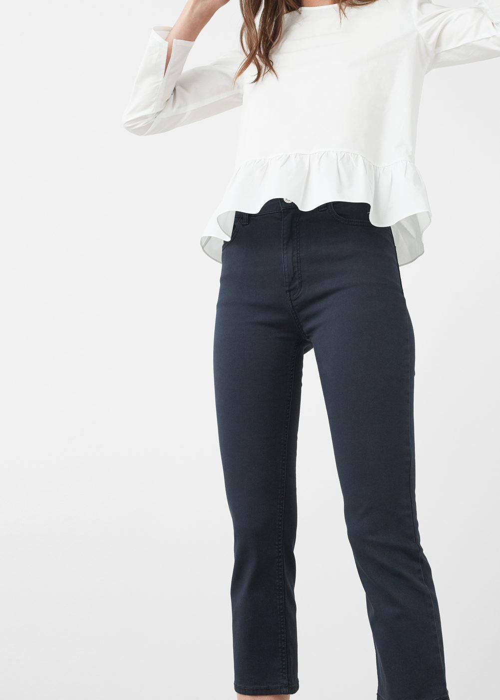 Pantalón crop de algodón de Mango (14,99€)