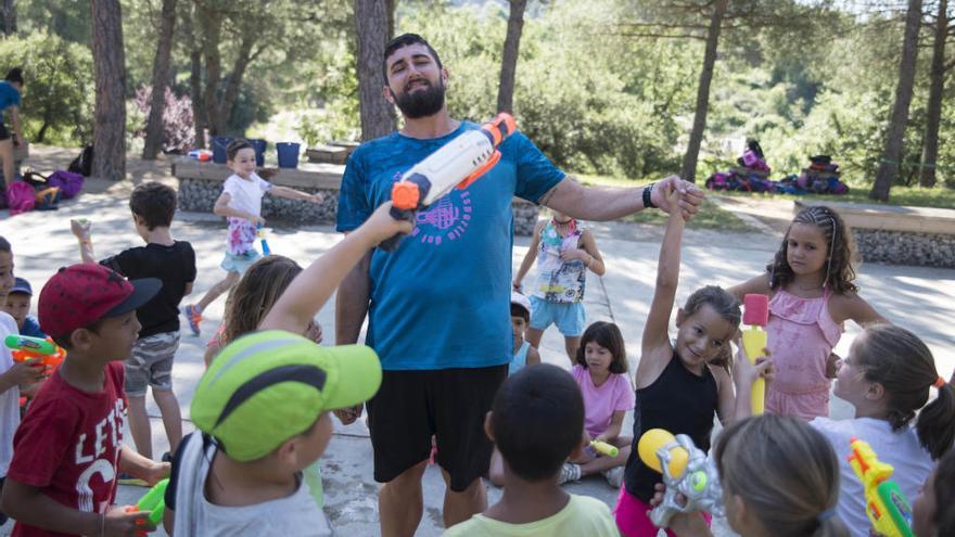 Els infants fan activitats al casal Vitamina-E de Sant Fruitós