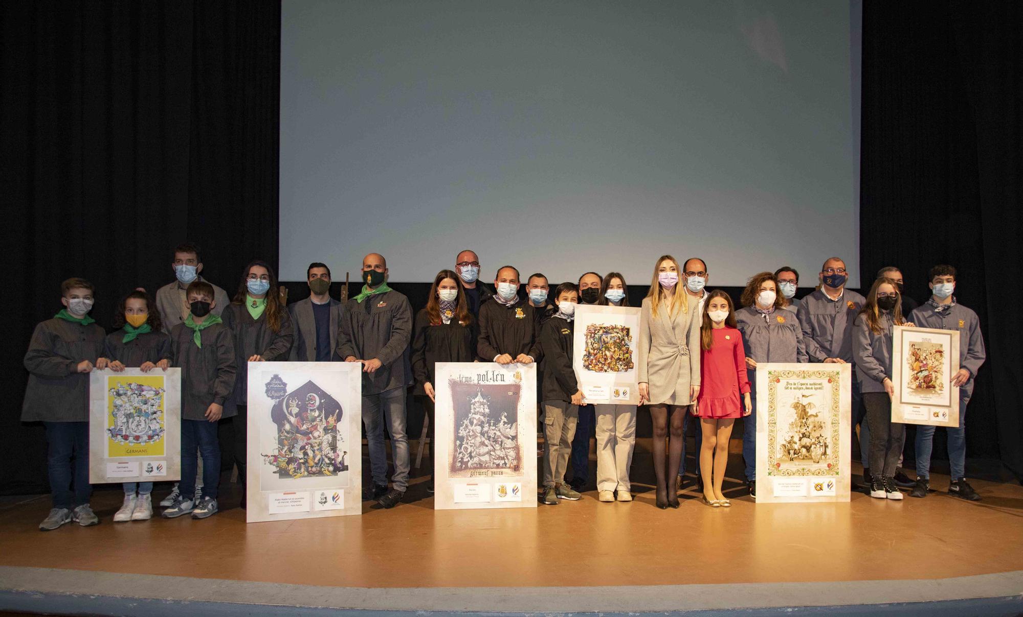 Presentación de los bocetos de las tres fallas de sección especial de Alzira