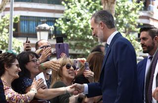 Felipe VI acuerda verse con el Rey Emérito cuando vuelva a España