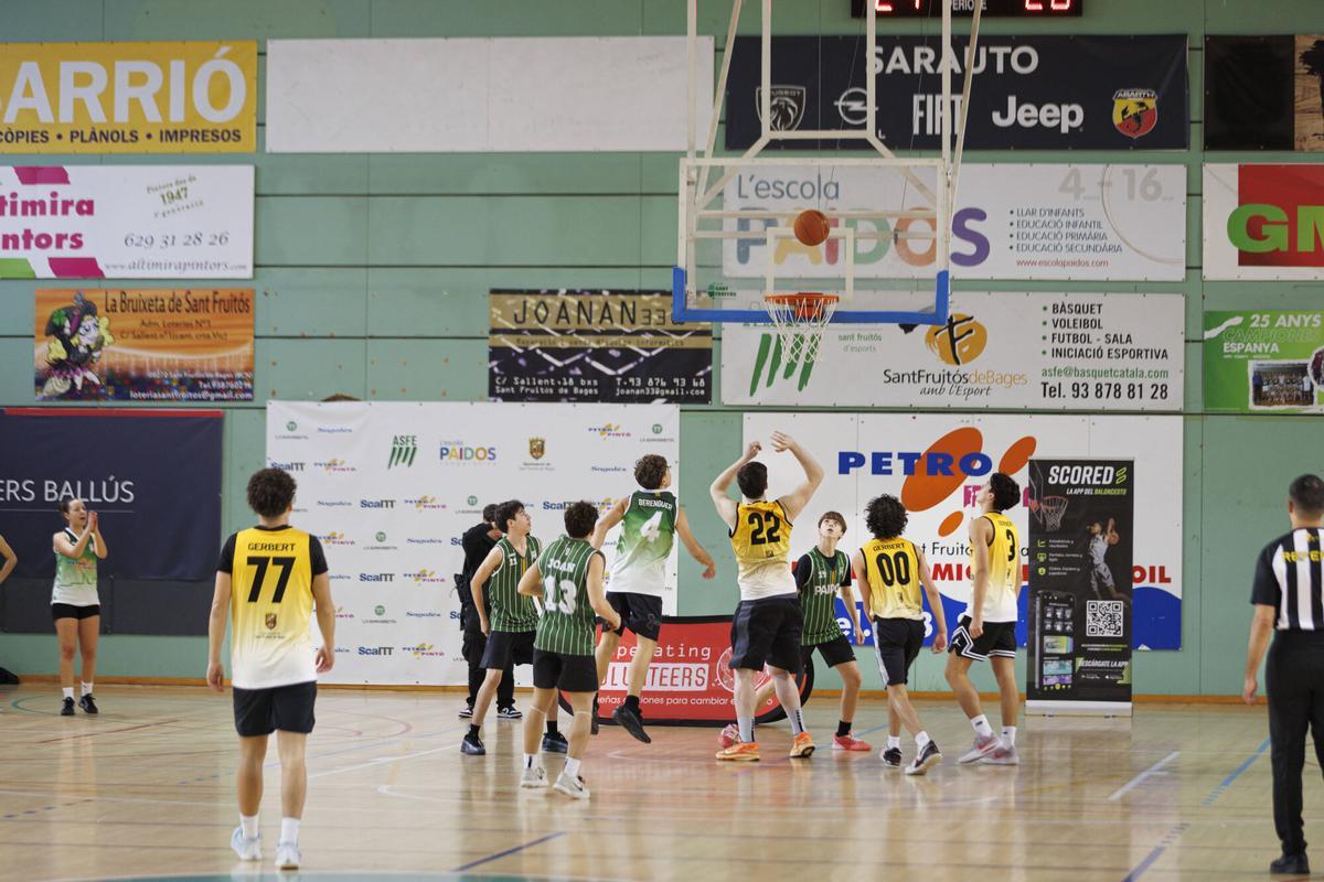 Imatges de la Supercopa Col·legial: IES Gerbert d'Aurillac - Paidos Imatges de la Supercopa Col·legial: IES Gerbert d'Aurillac - Paidos