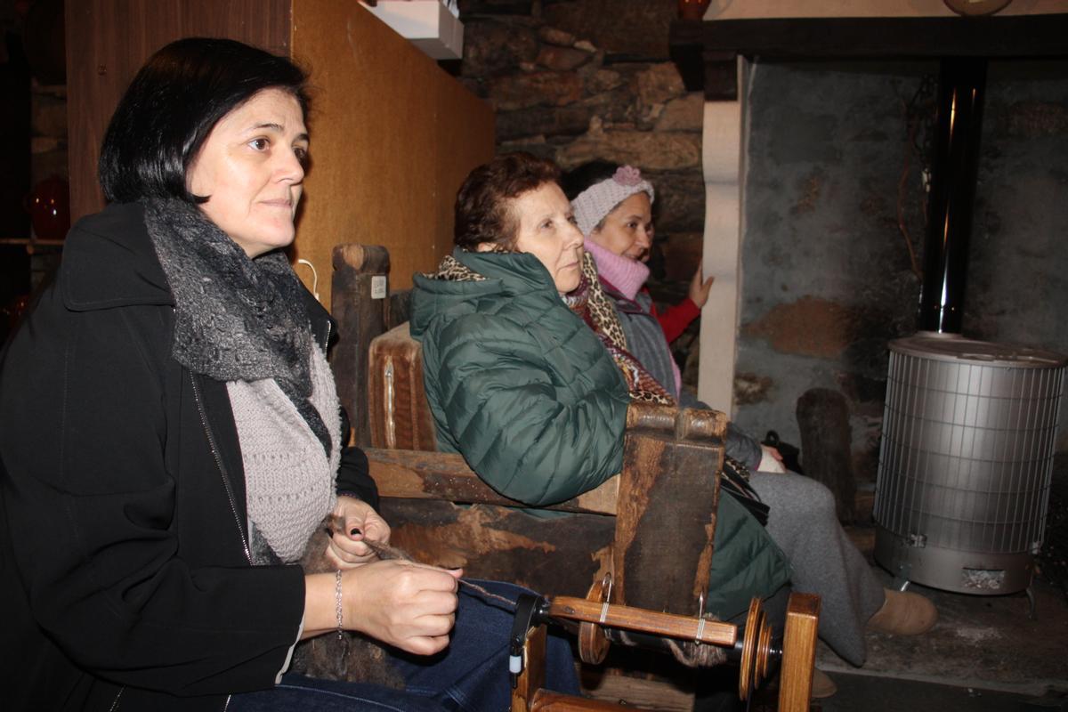 "Hilando Tradiciones" para despedir el año en la Alta Sanabria "Hilando Tradiciones" para despedir el año en la Alta Sanabria