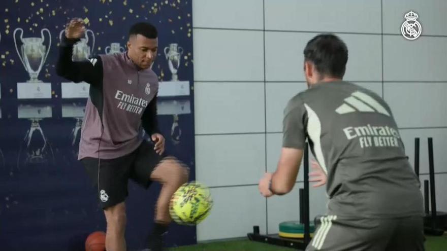 Mbappé se recupera en solitario a cuatro días del clásico