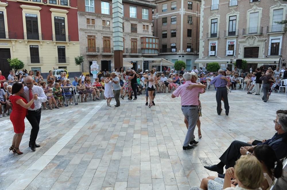 Tango en la Plaza del Romea