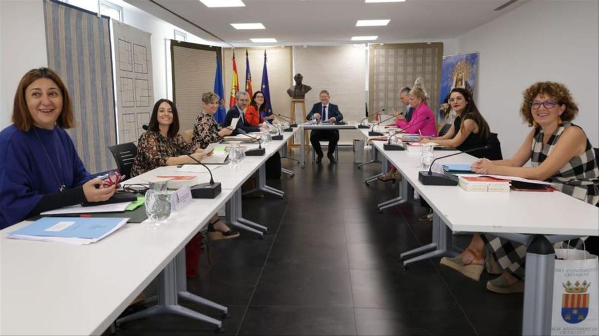 El Peno del Consell ha aprobado las distinciones y permios del 9 d'Octubre