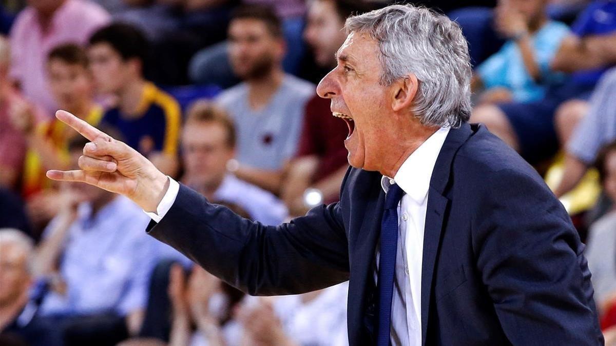 Pesic, técnico del Barça de baloncesto.