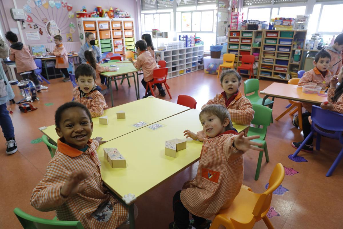 La escuela infantil Gloria Fuertes de Gijón, una escuela de cuento que usa relatos infantiles para enseñar