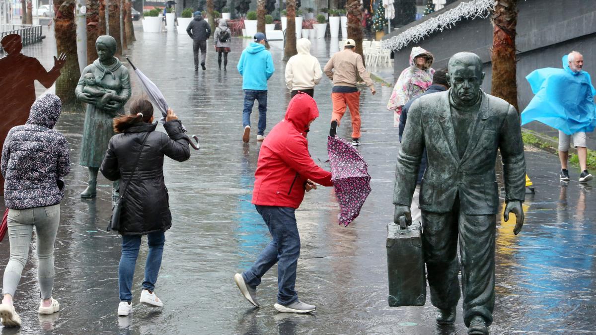 Temporal en Vigo. 19 diciembre 2022. Marta G. Brea