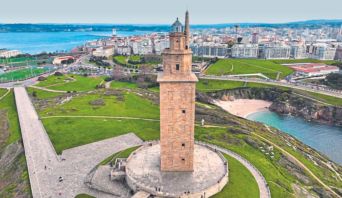 La Torre de Hércules, en la ciudad de A Coruña.