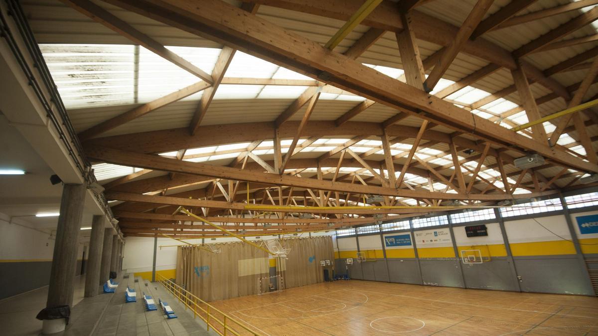 Interior del polideportivo de Elviña, en A Coruña.