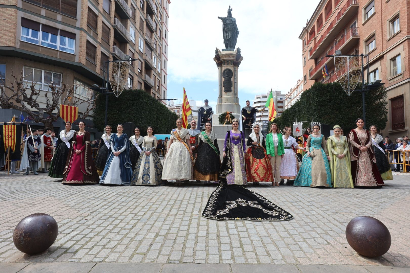 Galería de imágenes: Homenaje al Rei Jaume I en la Magdalena