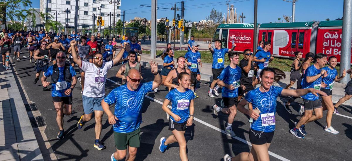 15.000 persones corren la Cursa de la Guàrdia Urbana