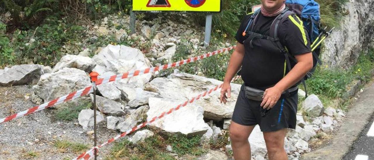 Los vecinos denuncian caídas de rocas donde resultó herido un niño en Cabrales