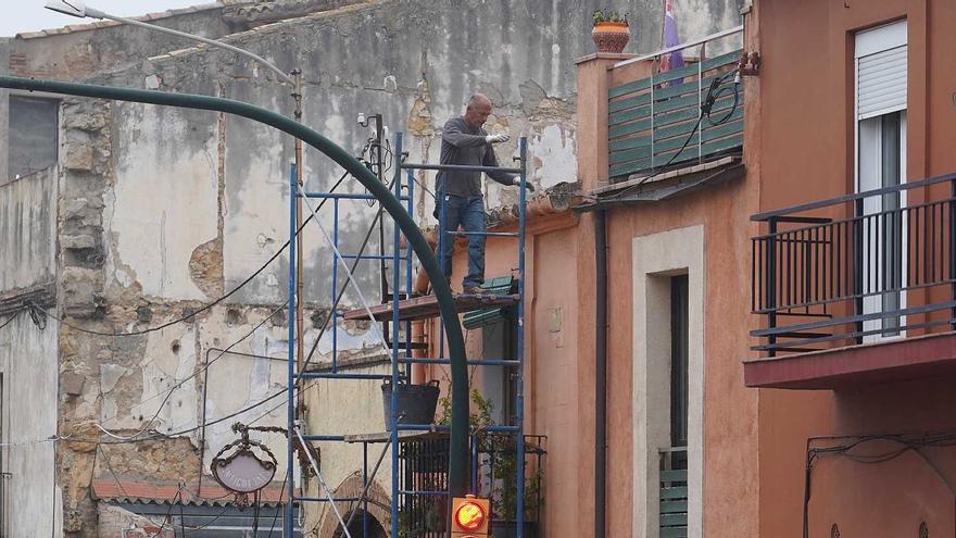 Reparar la nafra de la calamarsada de la Bisbal d&#039;Empordà