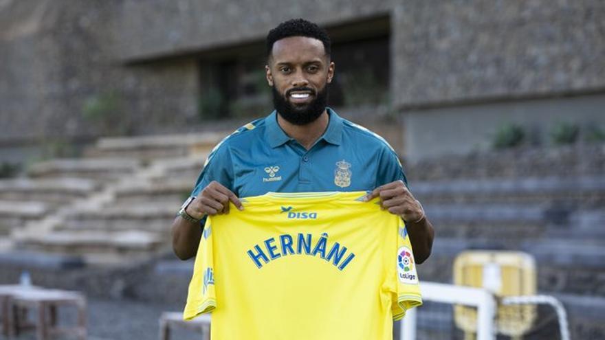 Presentación de Hernani como nuevo jugador de la UD Las Palmas