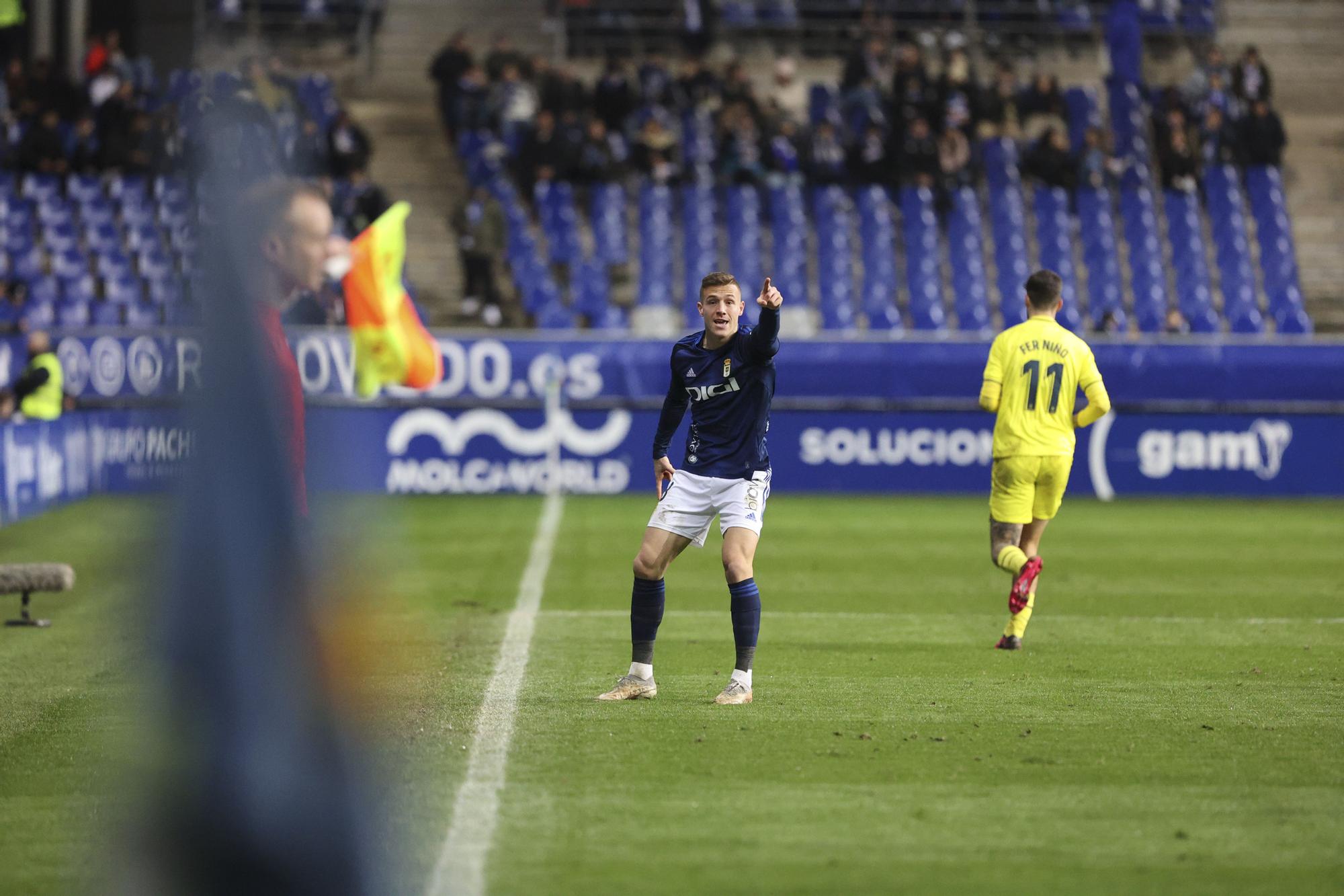 En imágenes: Así fue el Real Oviedo-Villarreal B disputado en el Tartiere