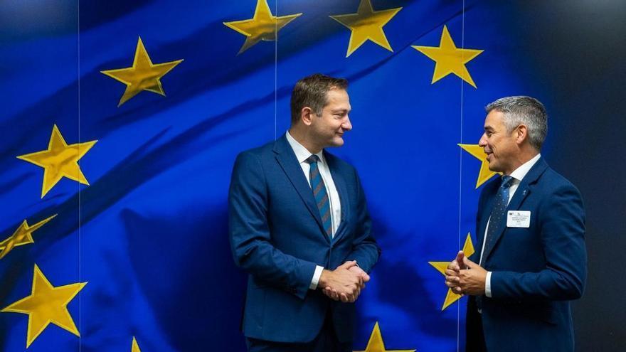 Canarias intenta que Fitto sea el ‘submarino’ de las RUP en la Comisión Europea
