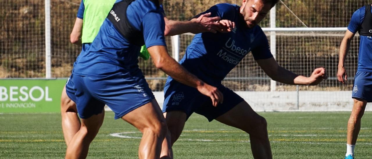 Entrenamiento del Atzeneta esta semana en el Regit.