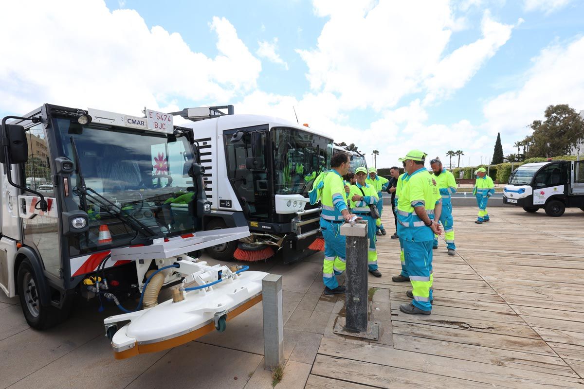 Las imágenes de los nuevos vehículos de limpieza de Valoriza en Santa Eulària
