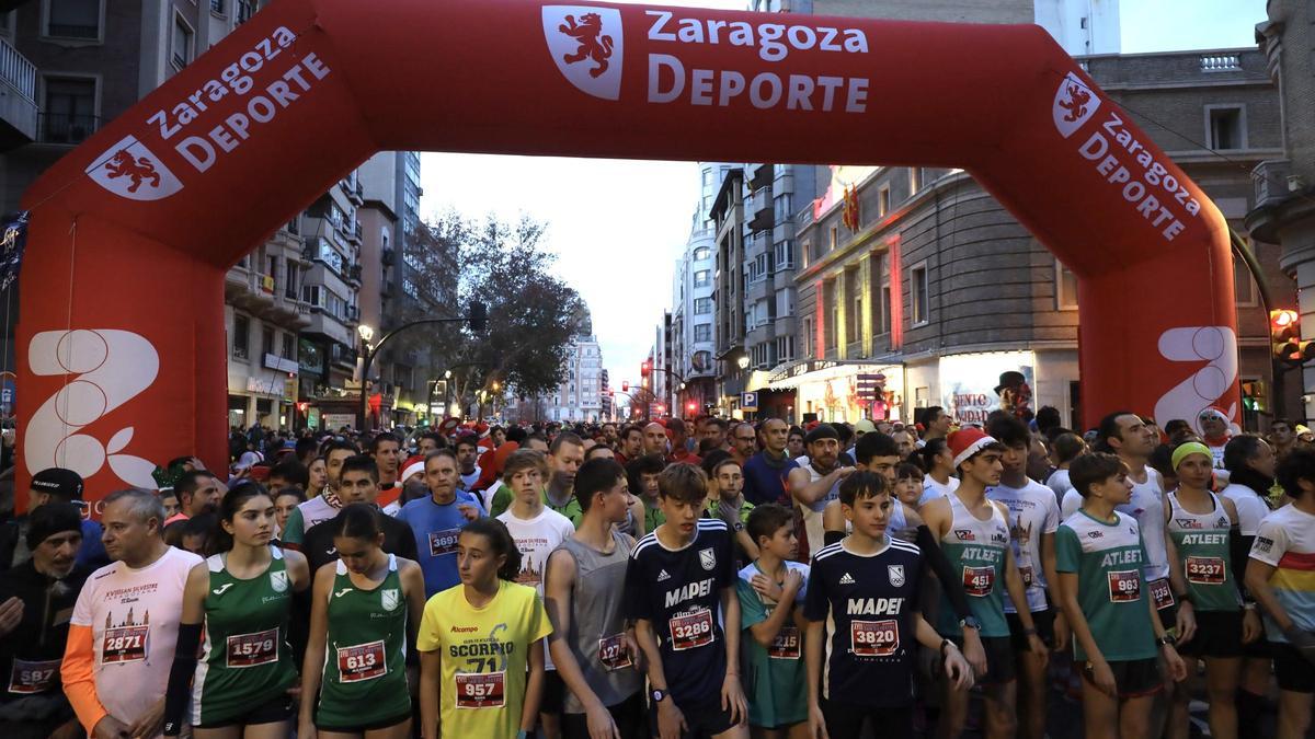 EN IMÁGENES | Zaragoza celebra su decimoctava edición de la San Silvestre